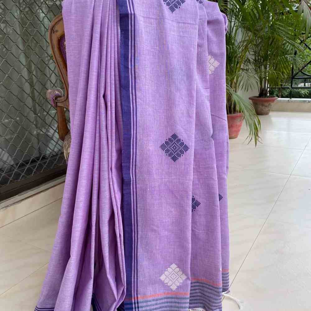 Geometric Elegance Bawan Buti Saree